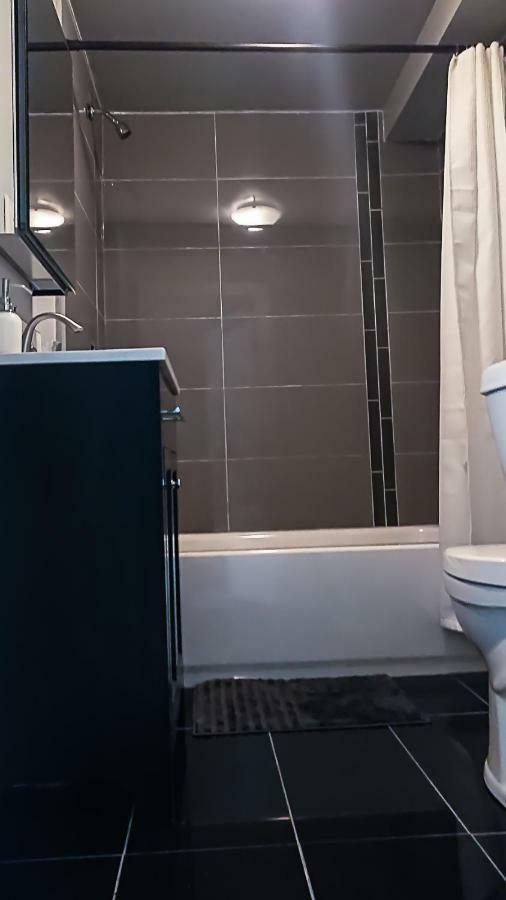 Spacious 3 Bdrm Home Near Downtown Ottawa Eksteriør billede